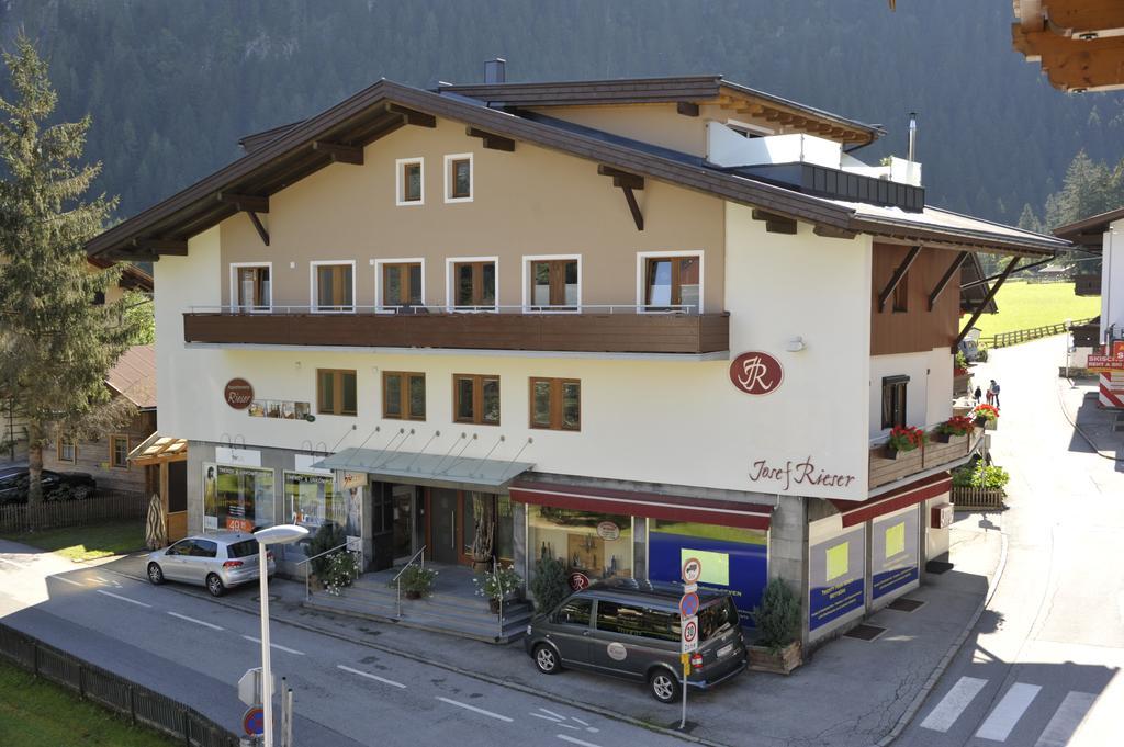 Appartements Rieser - Im Herzen Von Mayrhofen - Sonniger Balkon - 3 Schlafzimmer Zewnętrze zdjęcie