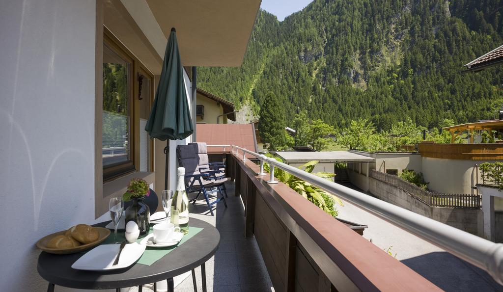 Appartements Rieser - Im Herzen Von Mayrhofen - Sonniger Balkon - 3 Schlafzimmer Zewnętrze zdjęcie